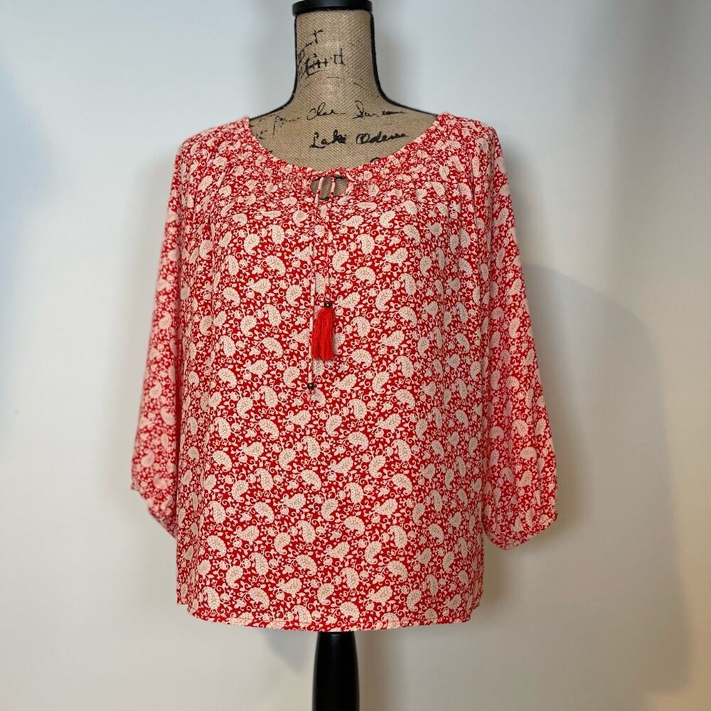SKIES ARE BLUE Blouse, Size Small, Red with Paisley Design